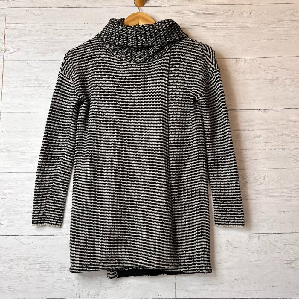 Cabi Sweater Womens Size XXS Black & White Stripe Split Front & Back Turtle Neck